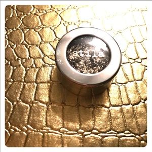 Stila magnificent metals eye shadow